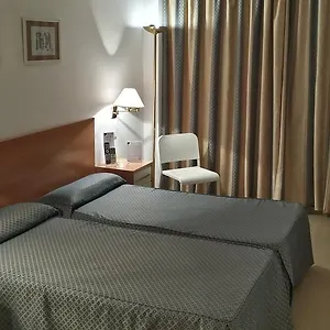 Hotel El Paraiso Caleta De Velez